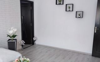 Apartament 3 camere, 60 mp, Spitalul Județean – renovat, COMISION 0% - Poză 2