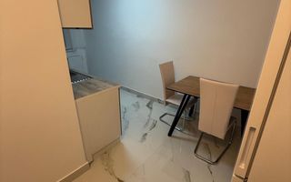 Apartament de vanzare Sibiu | 2 camere semidecomandat | Vasile Aaron, balcon - Poză 3