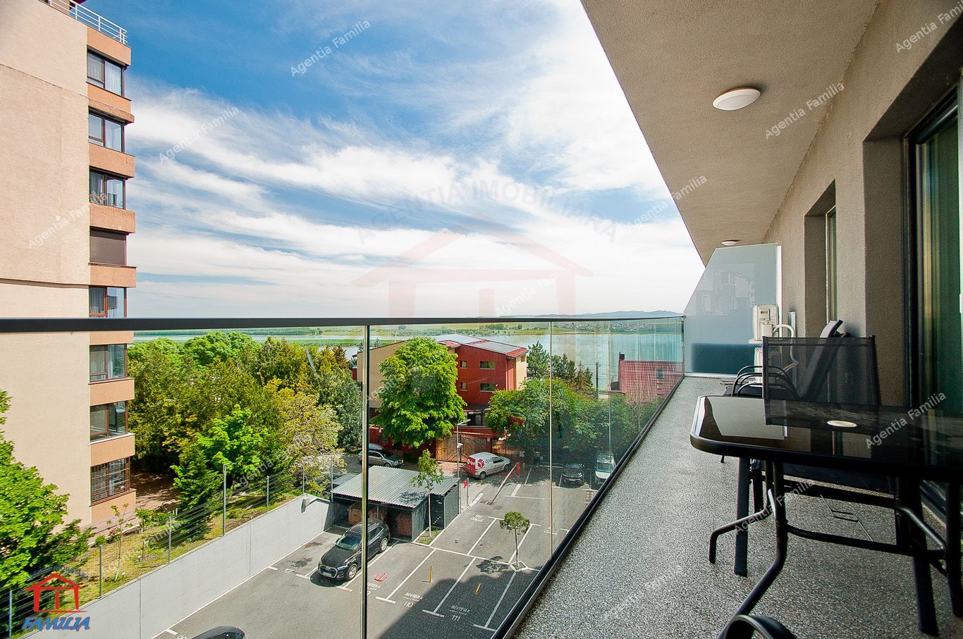 Trei camere de inchiriat Riviera by Viva - Poză 3