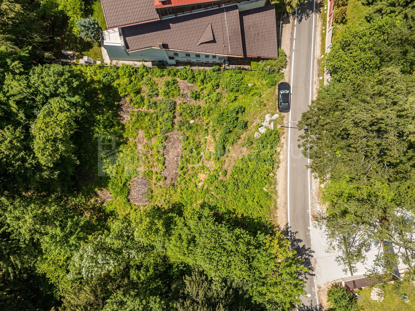 Teren intravilan Poiana Brasov,  cu proiect casa de vacanta tip Chalet - Poză 5