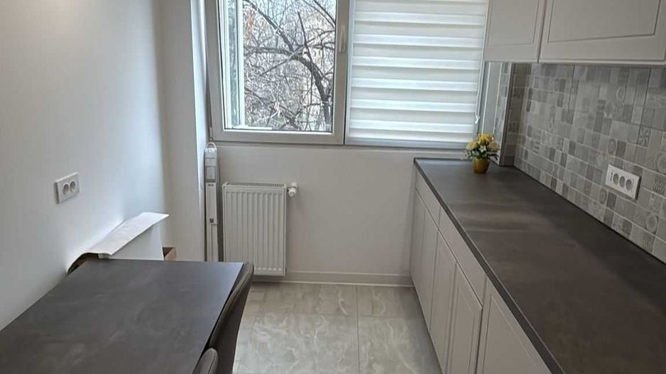 De vanzare apartament de 2 camere renovat in Titan langa IOR si Galeriile Titan - Poză 5