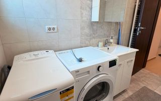 Apartament 3 Camere 89 MP cu 2 Bai si Lift - Poză 8