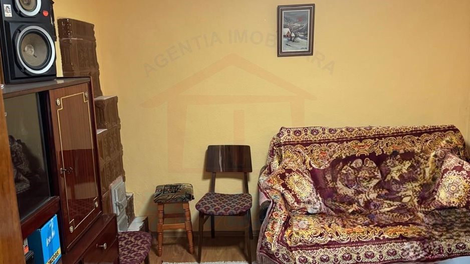 85.000 Euro- casa +magazin+garaj in com Smardan, sat Cismele, - Poză 4