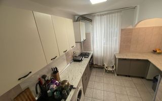 Vând apartament - Poză 4