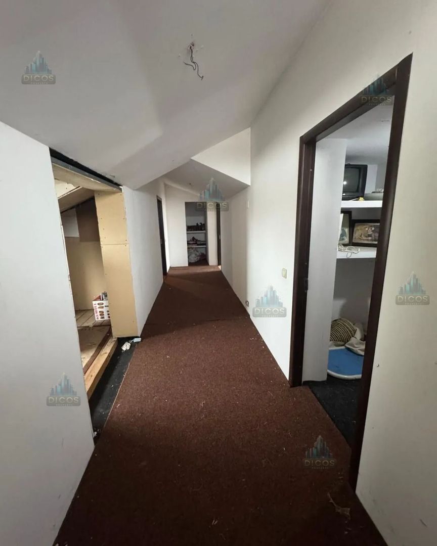 Casă cu mansardă și piscină de vânzare – Pictor Andreescu - Poză 16