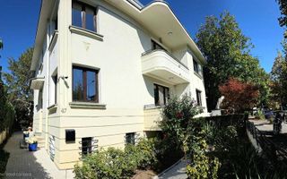 Vilă eleganta, in cartierul Domenii, lângă Arcul de Triumf si Manastirea Casin - Poză 2