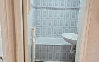Vanzare apartament 3 camere, Mazepa 1, 61 mp, 75.000 EURO - Poză 6