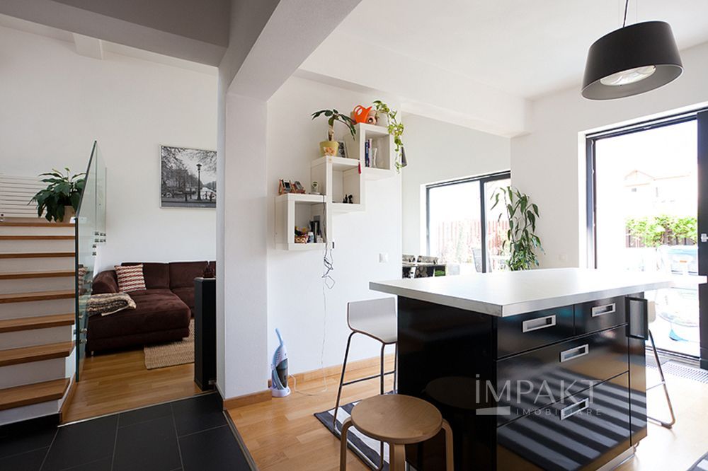 Vila deosebită, în cartierul Zorilor, superfinisată, ideală pentru locuință ! - Poză 9