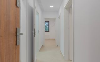 Clinica medicala-9 cabinete- URBAN PLAZA - bloc 15 parter! - Poză 7