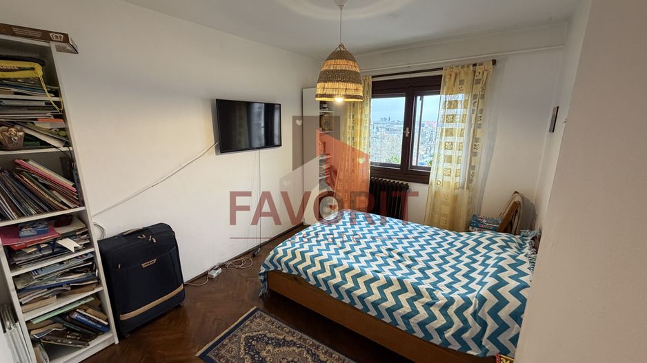 Decomandat. La 2 pasi de Shopping City. 2 bai - Poză 9