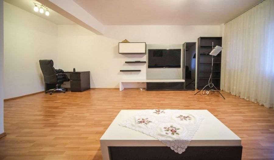 Apartament 3 camere 97mp in cartierul Brancusi - Poză 2