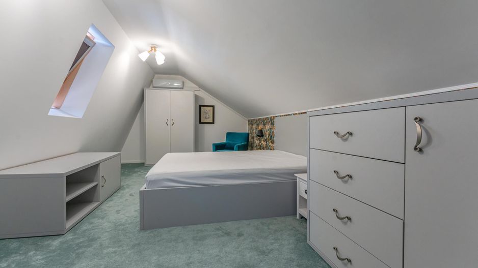 Mobilat și utilat modern, cu două locuri de parcare subterane - Poză 17