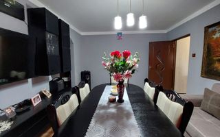 Apartament cu 4 camere in Manastur. - Poză 3