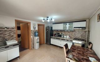 Casa de vânzare Sibiu | 2 camere | Gusterița, 50 mp, curte - Poză 5