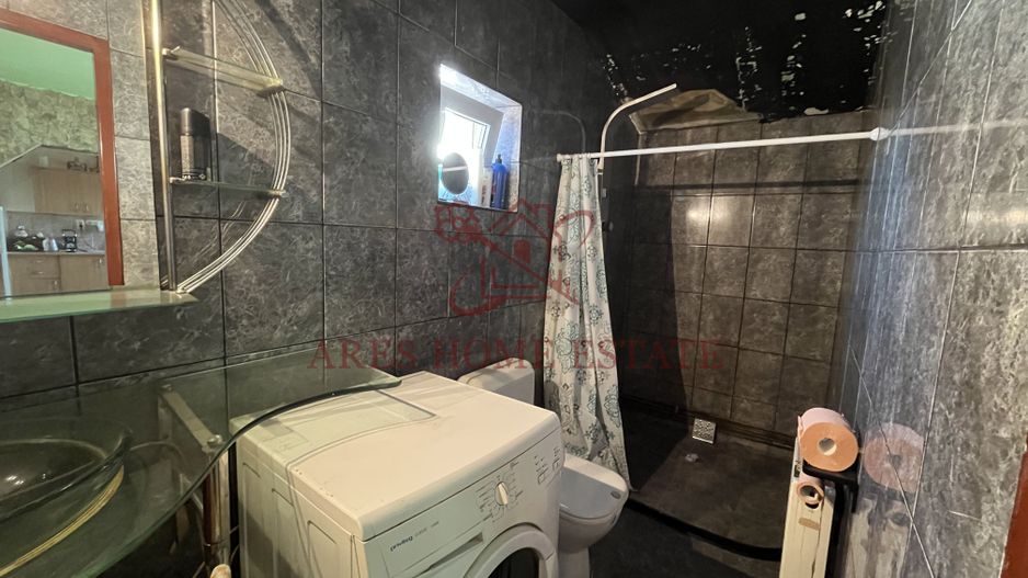 Casă individuală P+1+pod, pe piloni cu panouri solare - Poză 15