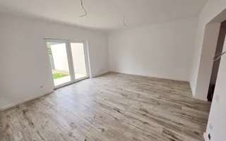 1/2 Duplex finisat la cheie, 4 camere, 317 mp teren, zona Centru - Poză 14