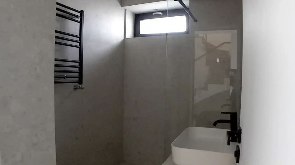 Apartament spatios 3 camere tip duplex I Zona Baneasa - Aerogarii - Poză 6