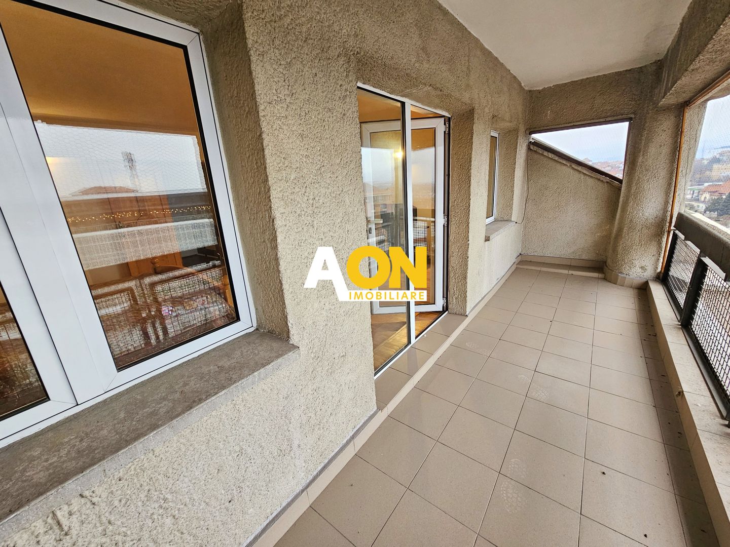 Apartament 3 camere 106 mp + birou 46 mp utili, ultracentral - Poză 13