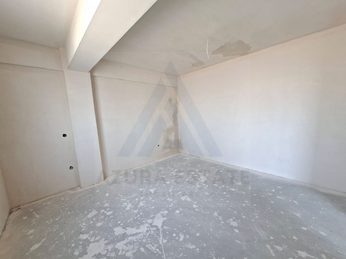 Apartament premium 3 camere 67 mp utili etaj 2 si parcare in Selimbar - Poză 9