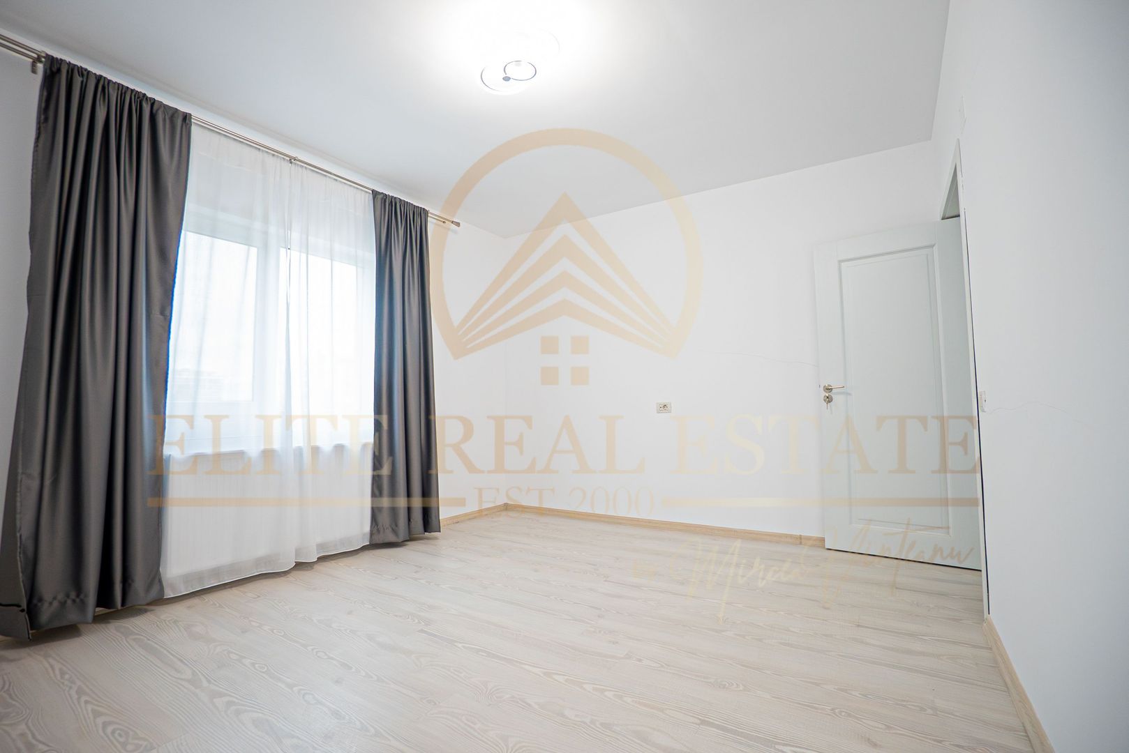 Casă în Mamaia Nord cu curte și parcare – disponibilă imediat! - Poză 13