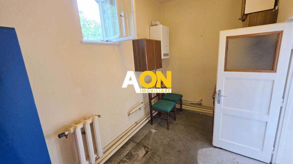 Casa 4 camere, 2 garaje, 652 mp teren, zona exclusivista, Cetate - Poză 14