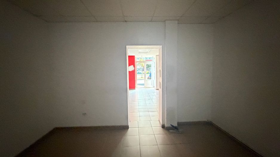 Spațiu comercial cu vizibilitate și acces excelent/ Șoseaua Pantelimon - Poză 11
