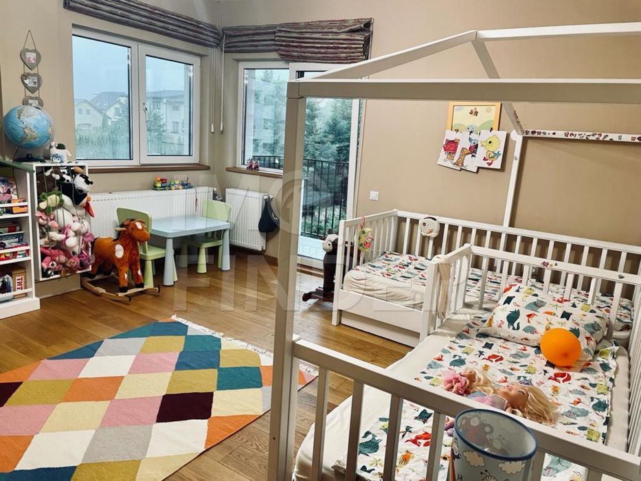 Vanzare apartament 3 camere Europa, 90 mp, ultrafinisat, etaj 1 - Poză 4