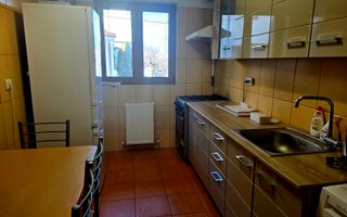 Apartament deosebit si loc parcare în zona Palazu Mare - Poză 4