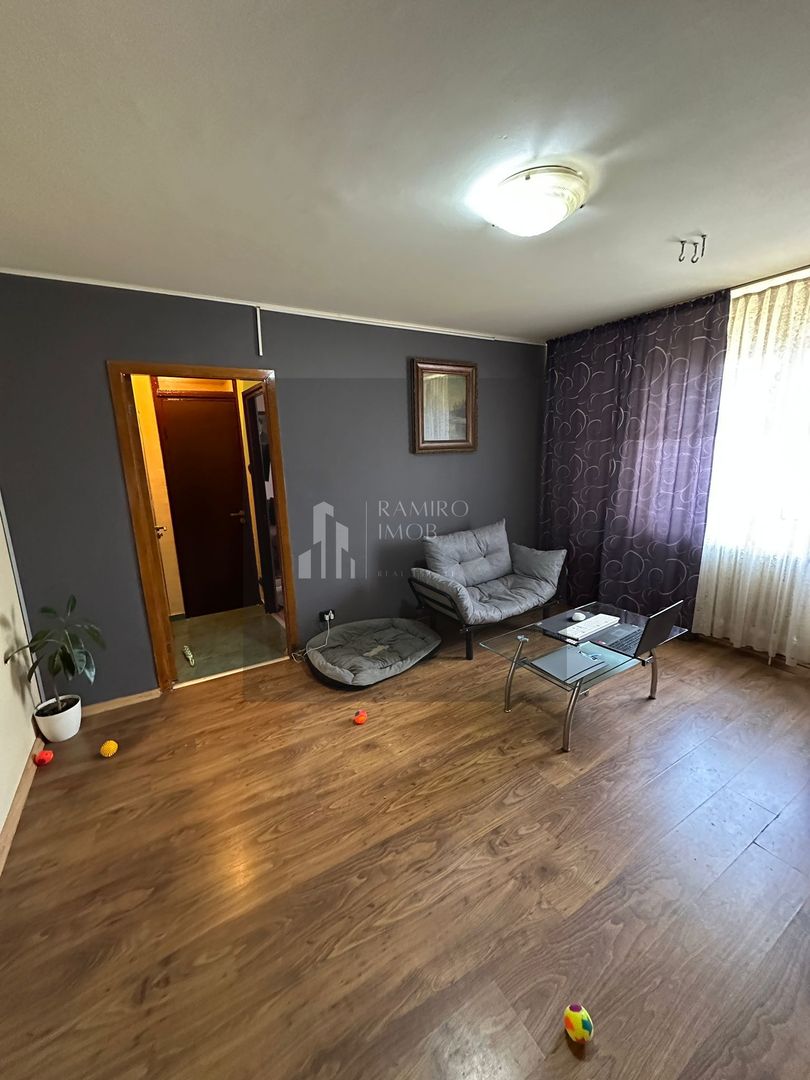 Apartament 2 camere Drumul Gazarului Sector 4 Loc parcare - Poză 1