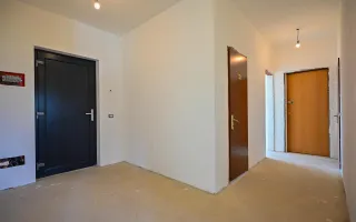 Casa personalizabila,pe un singur nivel,  pod mansardabil,pozitie cu liniste - Poză 16