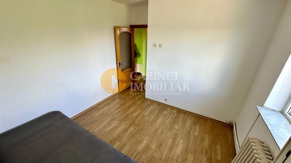 2 Camere Decomandat - Zona Alexandru Cel Bun - Bloc din 1983 - Poză 5