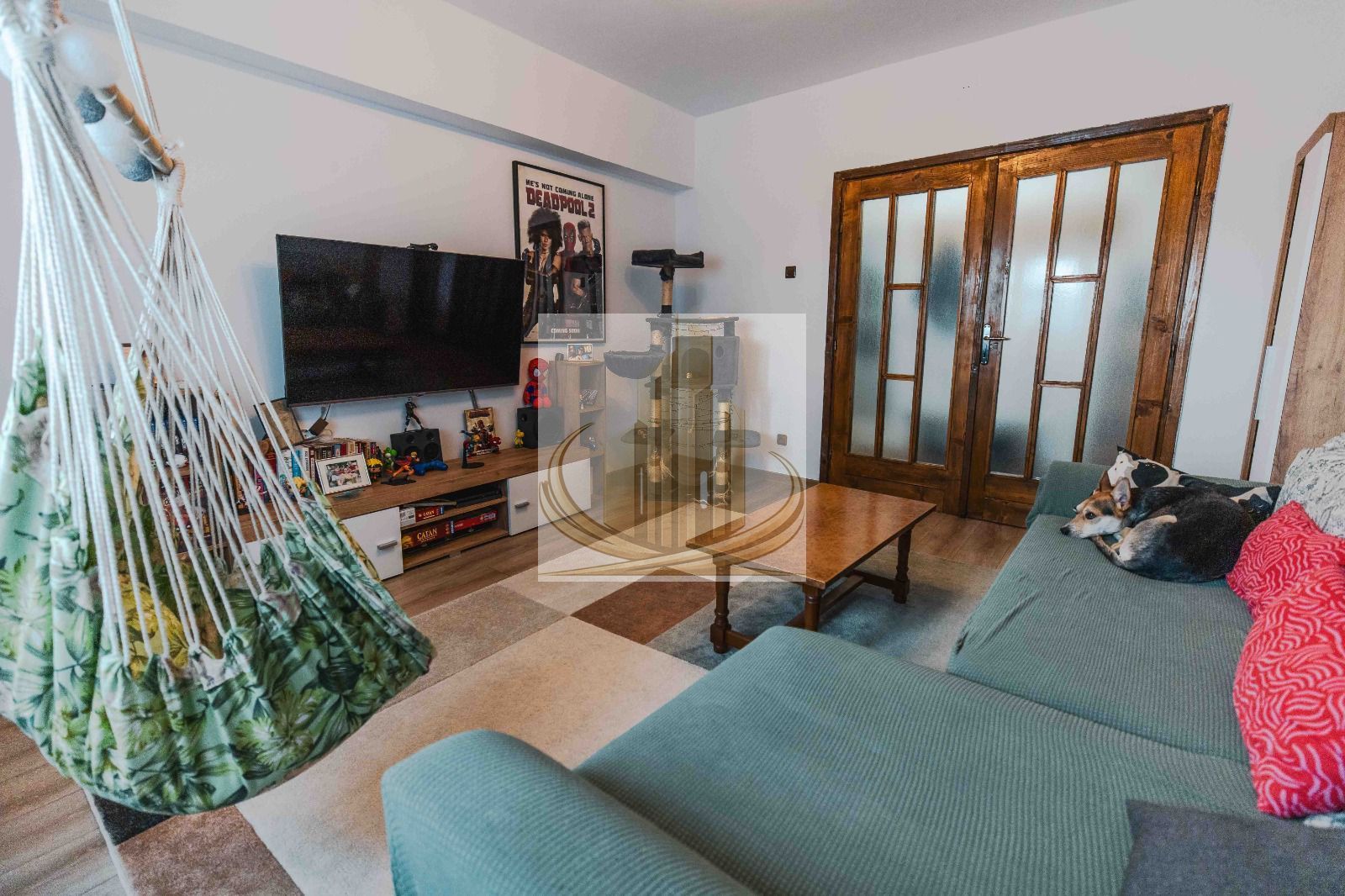 Apartament 4 camere Central 100mp 245000 euro - Poză 3
