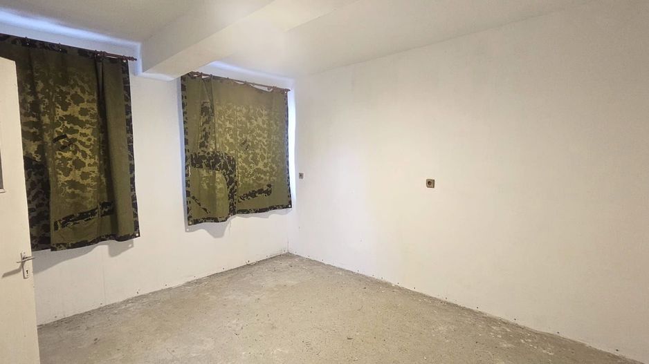 Spatiu comercial / Atelier creatie – 50 mp, parter + etaj – 39.000€ – - Poză 5