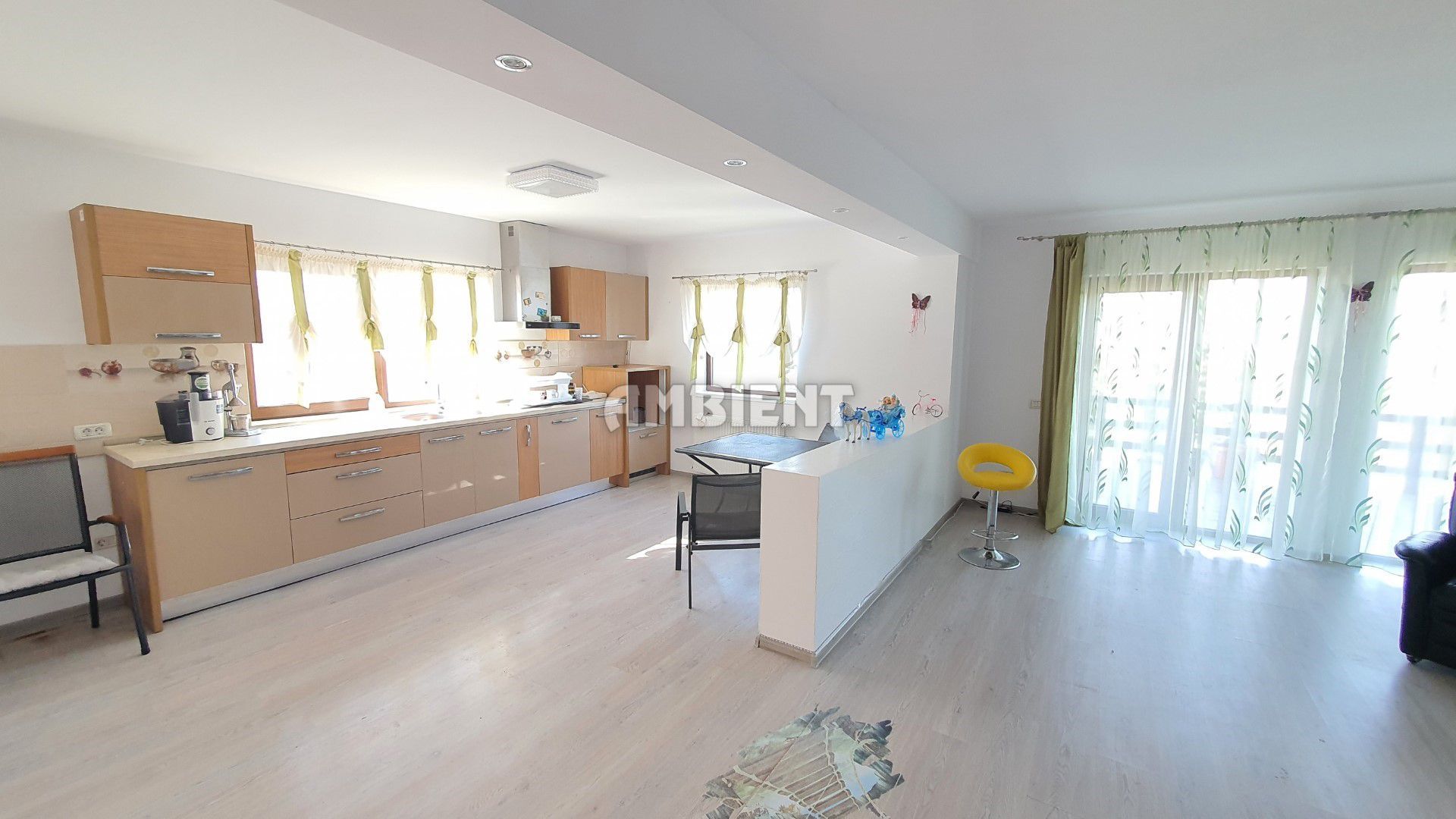 VILĂ P+1E, teren 541 mp, zona LAC DELEA; - Poză 3