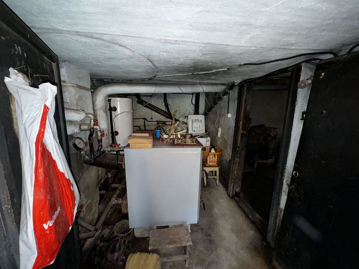 CASA 4 CAMERE CAMPULUNG, TEREN 3213 MP - Poză 13