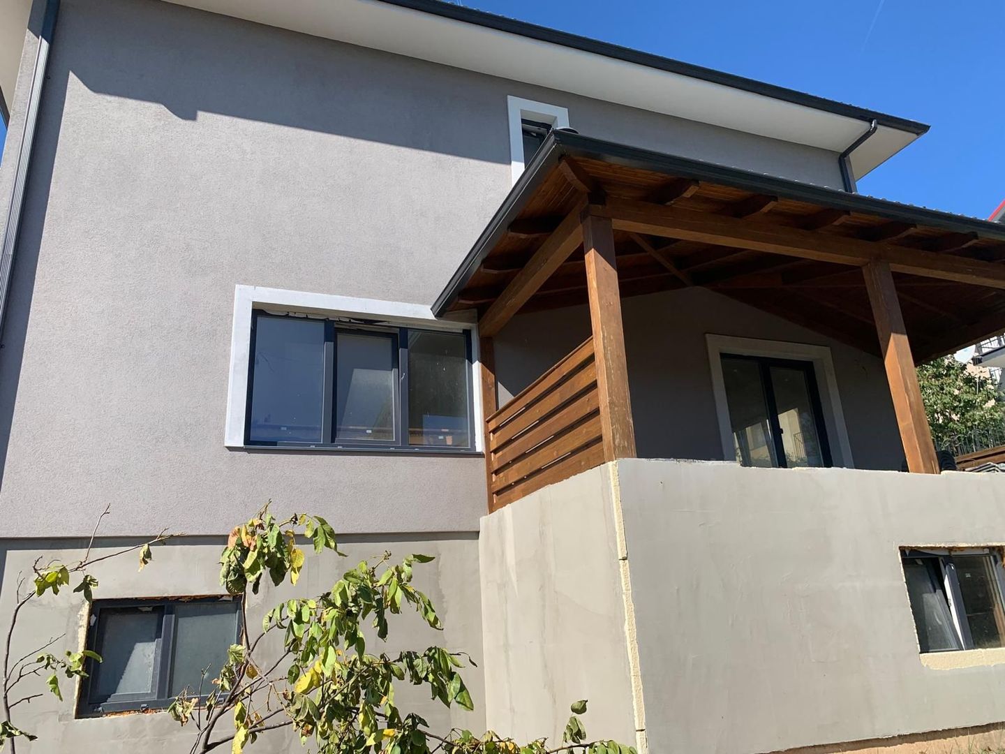 Casă cu teren – Zona Profi Chinteni | Casă nouă, semifinisată | Garaj si Terasa - Poză 2
