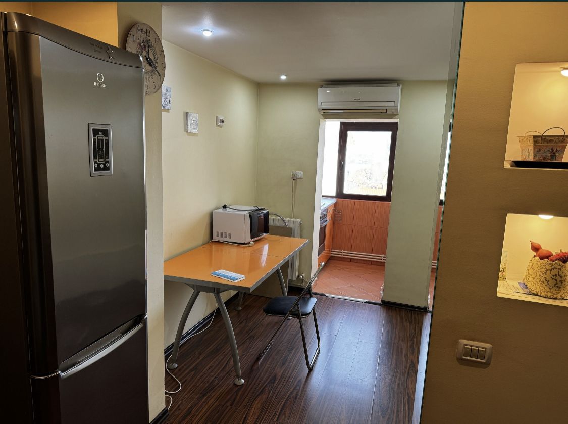 Vand ap 2 cam decomandat casa de cultura - Poză 2