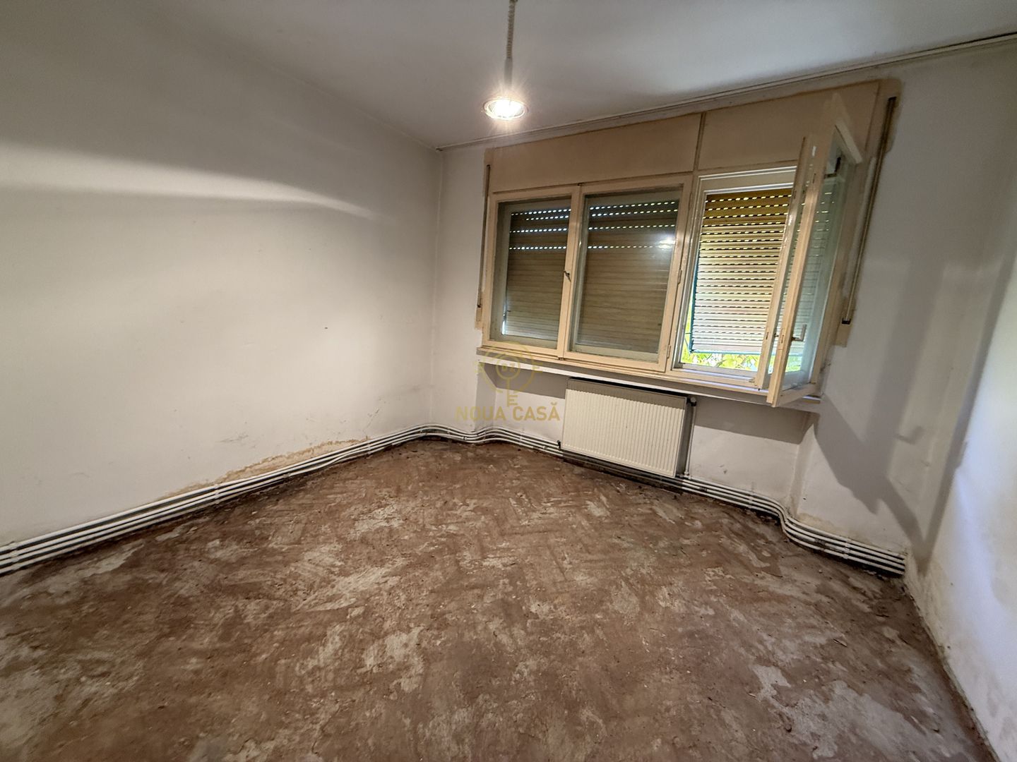 De vanzare Apartament Etajul 1 Micro 16/Zona Foarte Buna - Poză 5