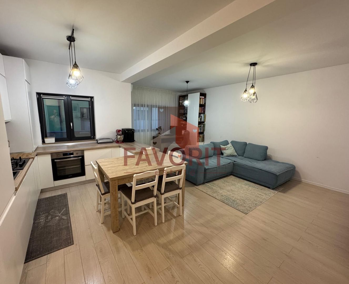 Mobilat si utilat. Pozitie buna. 2 locuri de parcare - Poză 3