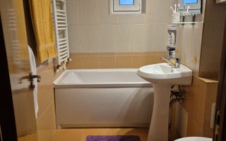 INEL 2 APARTAMENT MODERN3 CAMERE DECOMADATE 72 MP - Poză 9