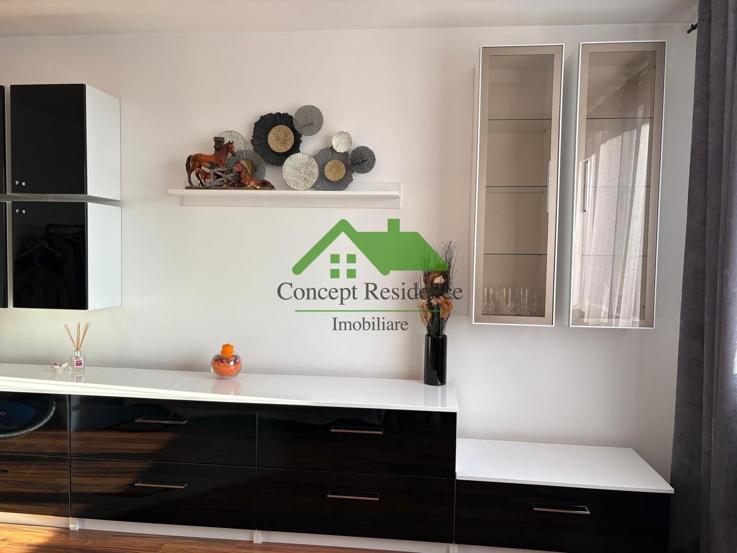 Apartament 3 camere, 72 mp, Bd. Regele Mihai I, Poșta 5 - Poză 3