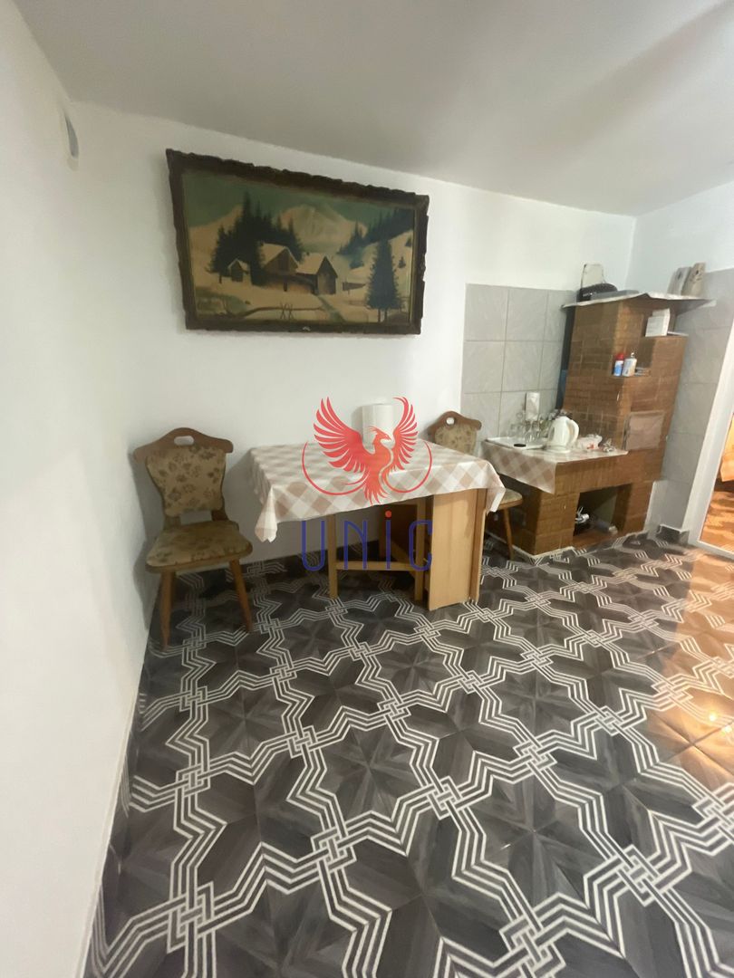 Casa cu teren de 1000 de mp -Radovan - Poză 20