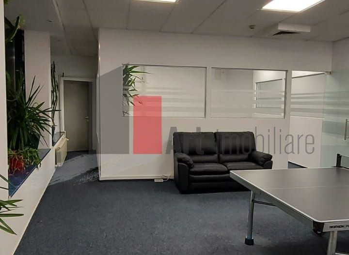 Spațiu Comercial de 140 mp –  Zona Moșilor (include apă, curent, gaz în chirie) - Poză 14