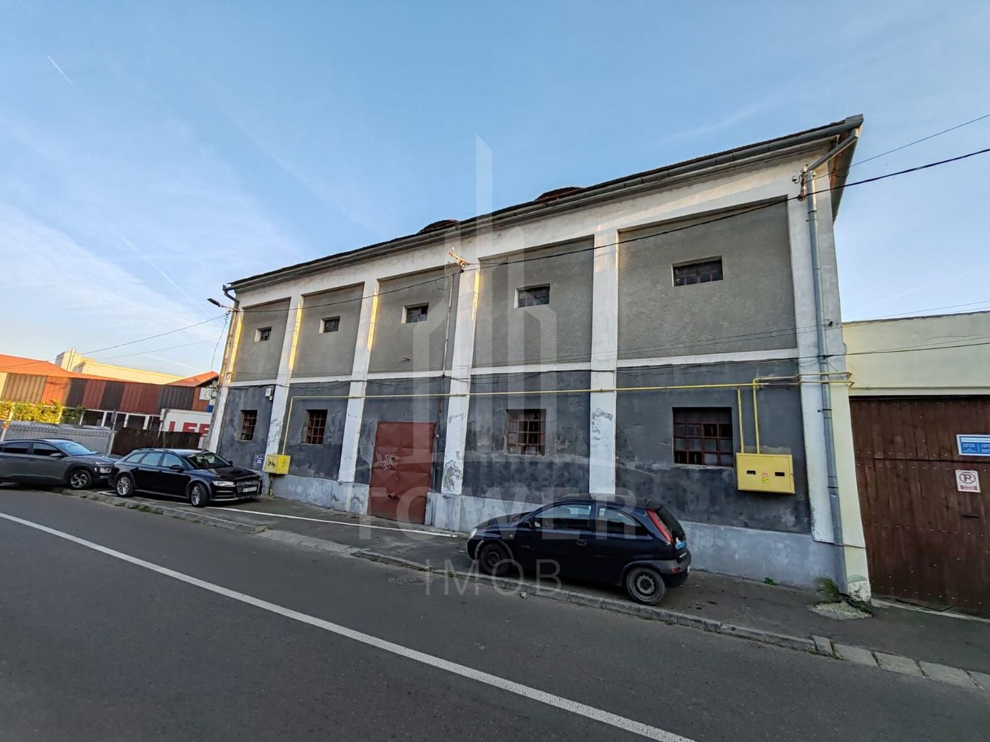 Depozit dispus pe regimul P+E+M | Zonă Centrală - Poză 1