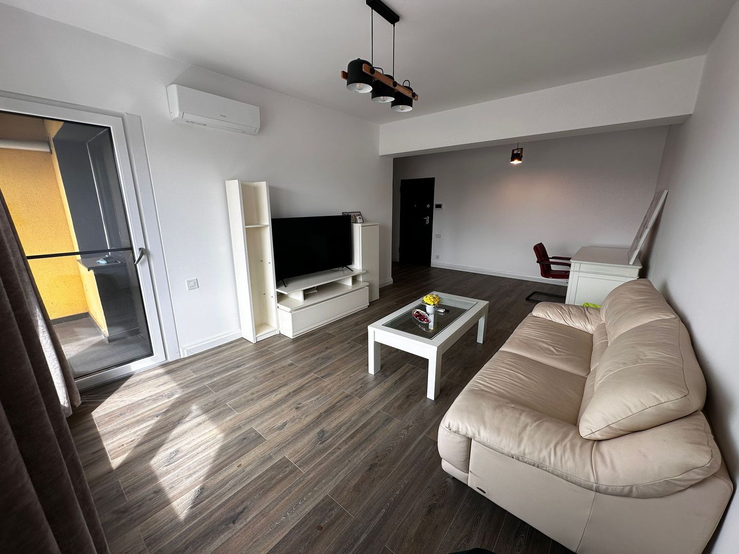 2 Camere 10min Metrou Petrache Poenaru Lake House2 Virtutii Lujerului - Poză 1