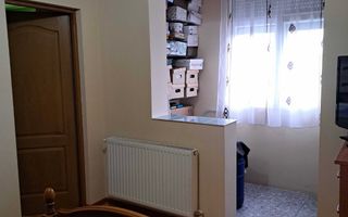 Vand apartament 2 camere 14 Mai - Poză 1