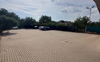 2 camere| loc de parcare cu bariera| apartament frumos| balcon deschis| - Poză 14