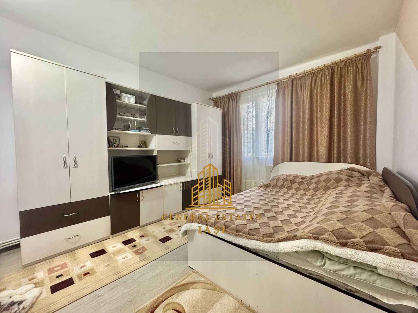 Vânzare apartament 3 camere -  vis-a-vis de Pașapoarte Iași - Poză 6