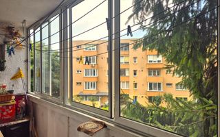 Exclusivitate- camera cu baie intr-un apartament - Poză 5