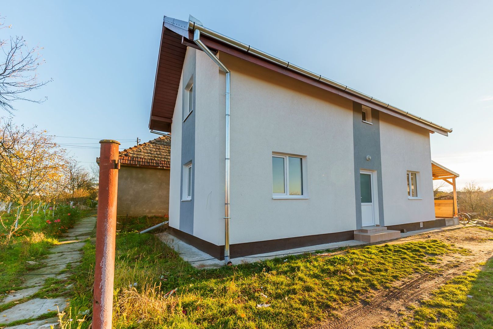 Casă nouă la cheie în Cruceni - Poză 1